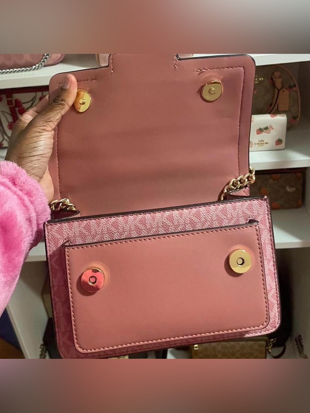 Michael Kors pink bag - Picture 4 of 4